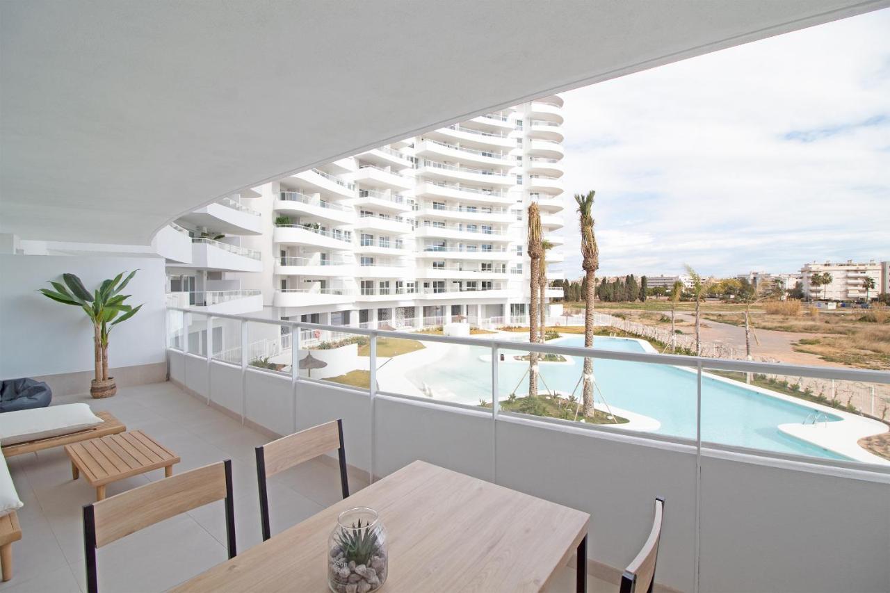 Global Properties, Con Terraza Y Vistas A La Piscina En Gran Canet Apartment Canet d'En Berenguer