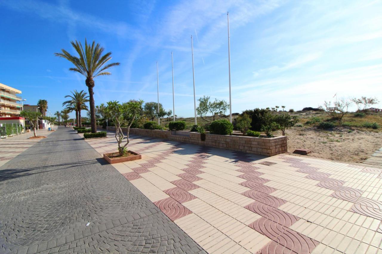 Apartment Global Properties, Con Terraza Y Vistas A La Piscina En Gran Canet *