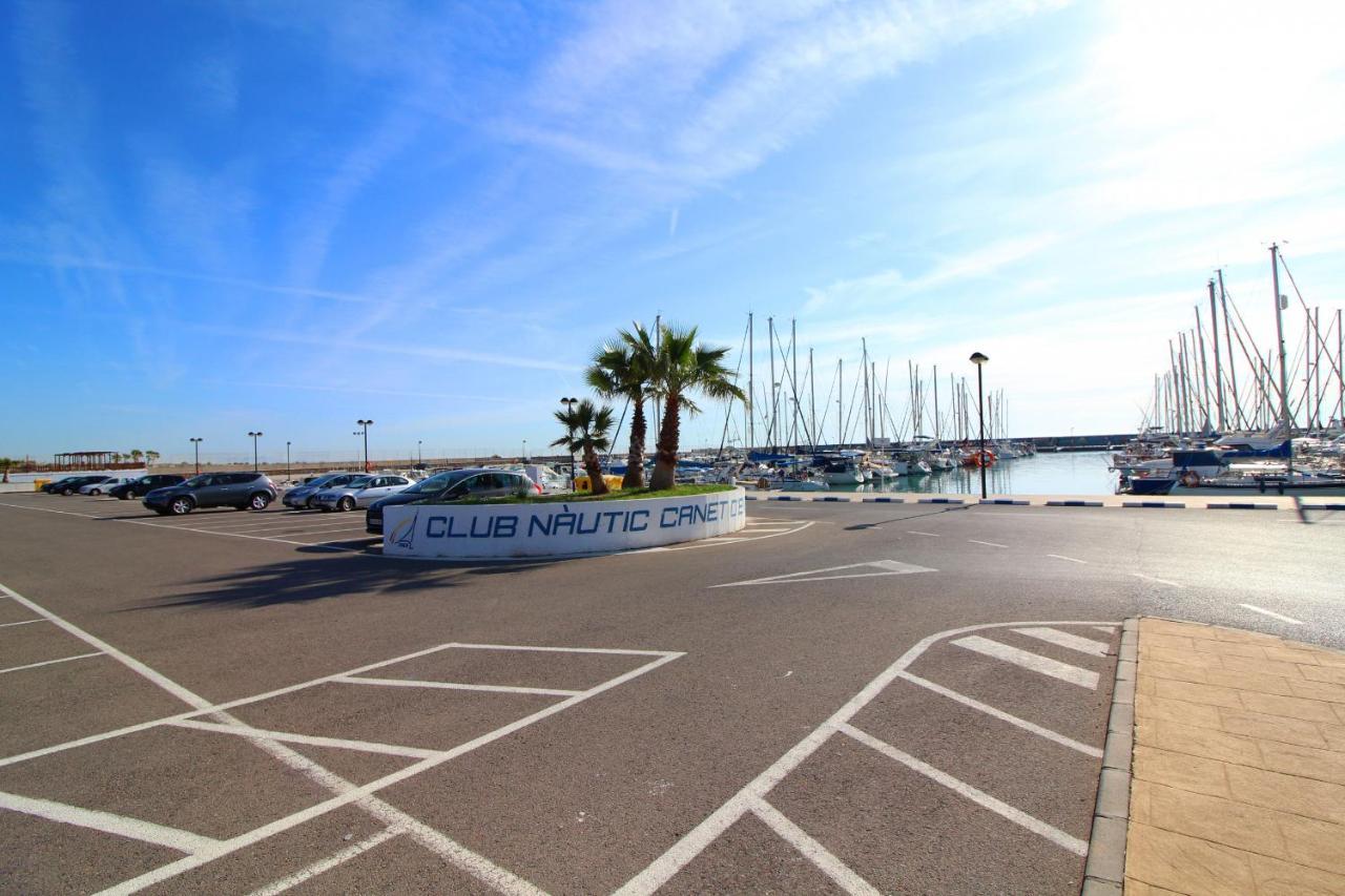 Global Properties, Con Terraza Y Vistas A La Piscina En Gran Canet Canet d'En Berenguer